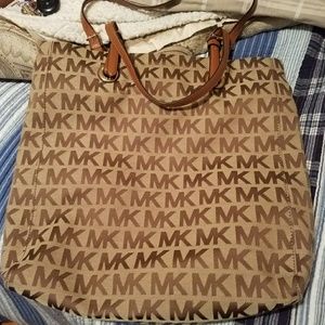 Tote